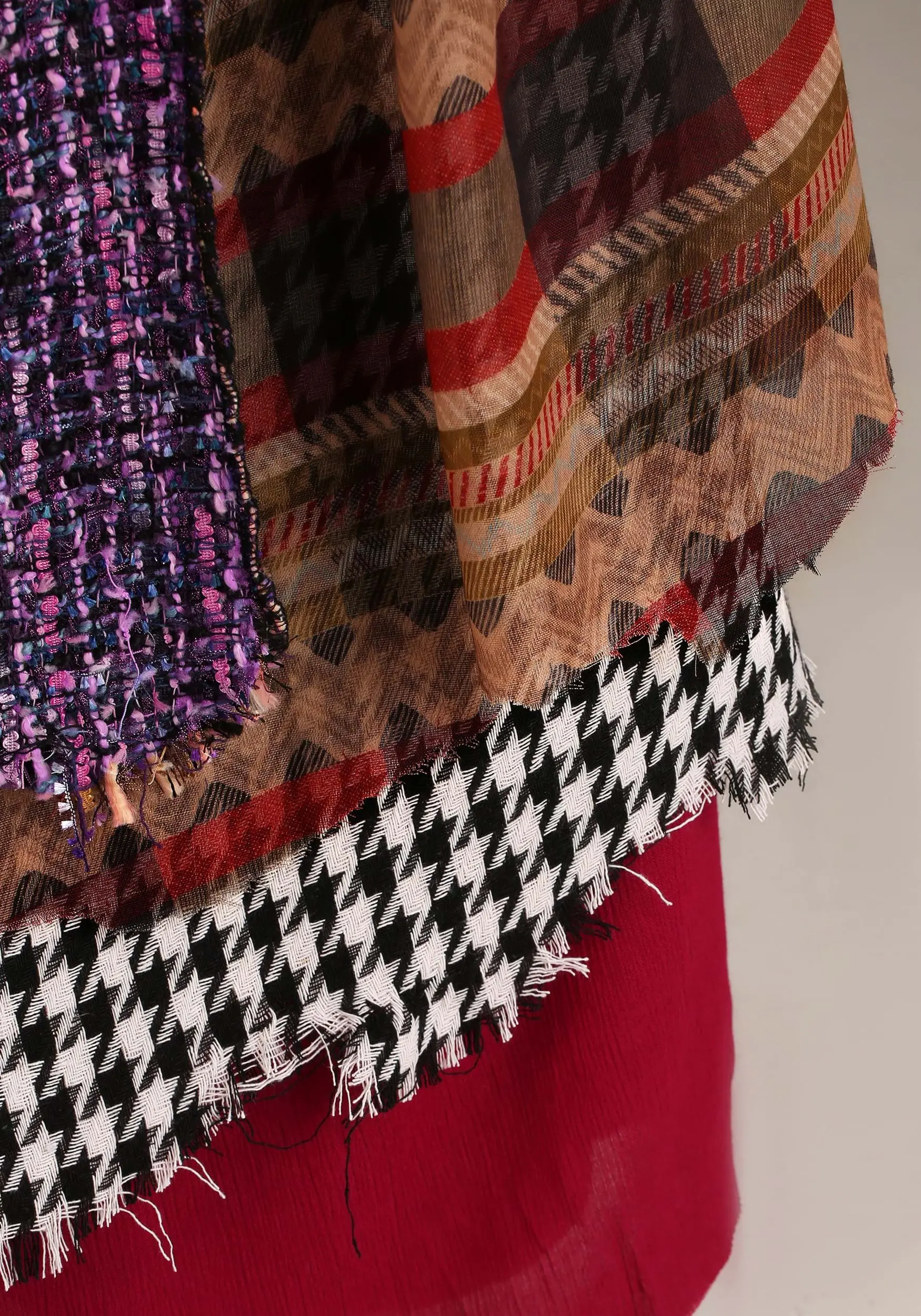 Fun Costumes Mary Sanderson Costume For Plus Size Women From Disney’s Hocus Pocus 18 Fun Costumes Mary Sanderson Costume For Plus Size Women From Disney’s Hocus Pocus - Image 16