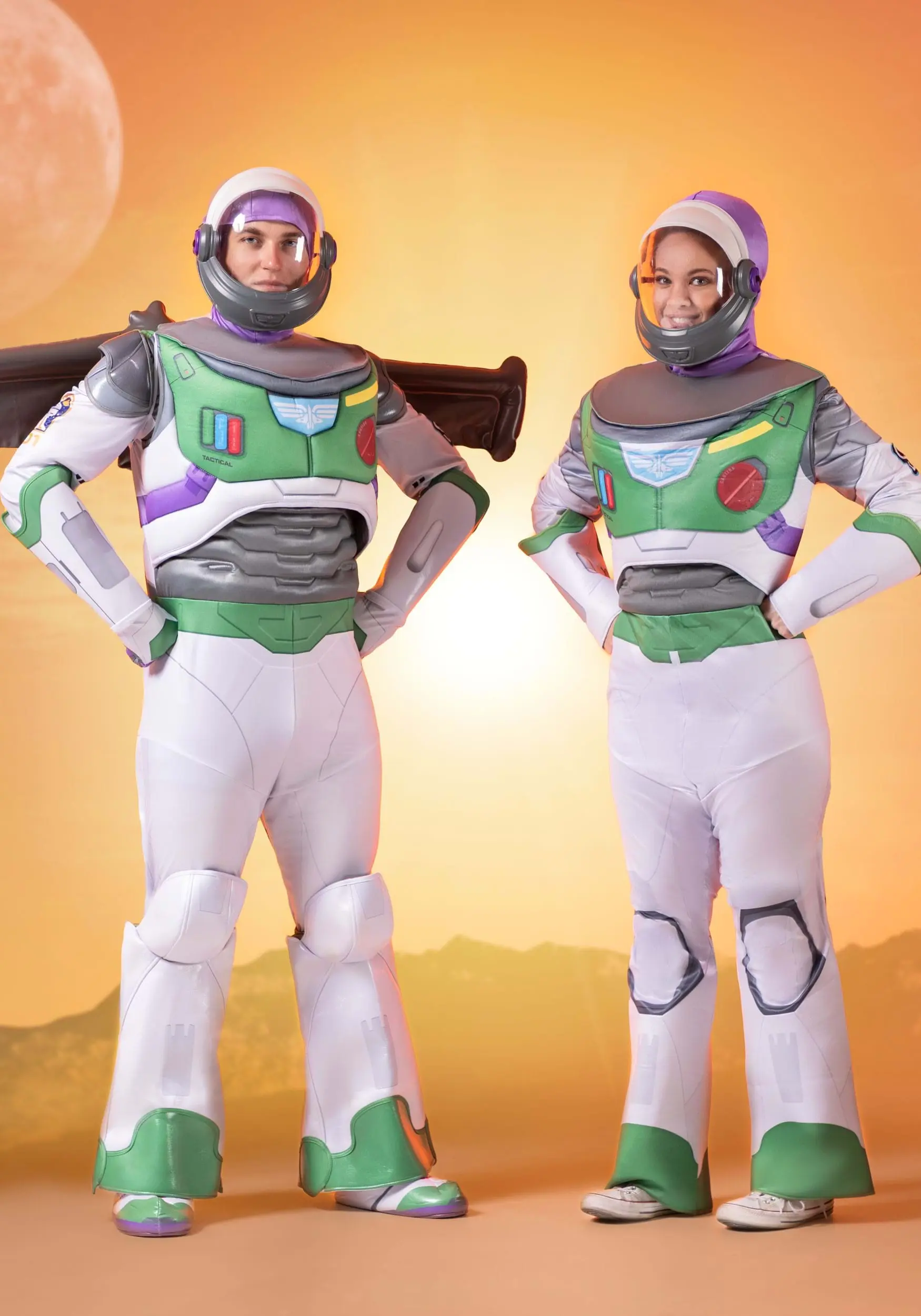 Disguise Limited Lightyear Premium Adult Buzz Lightyear Costume 5 Disguise Limited Lightyear Premium Adult Buzz Lightyear Costume - Image 3