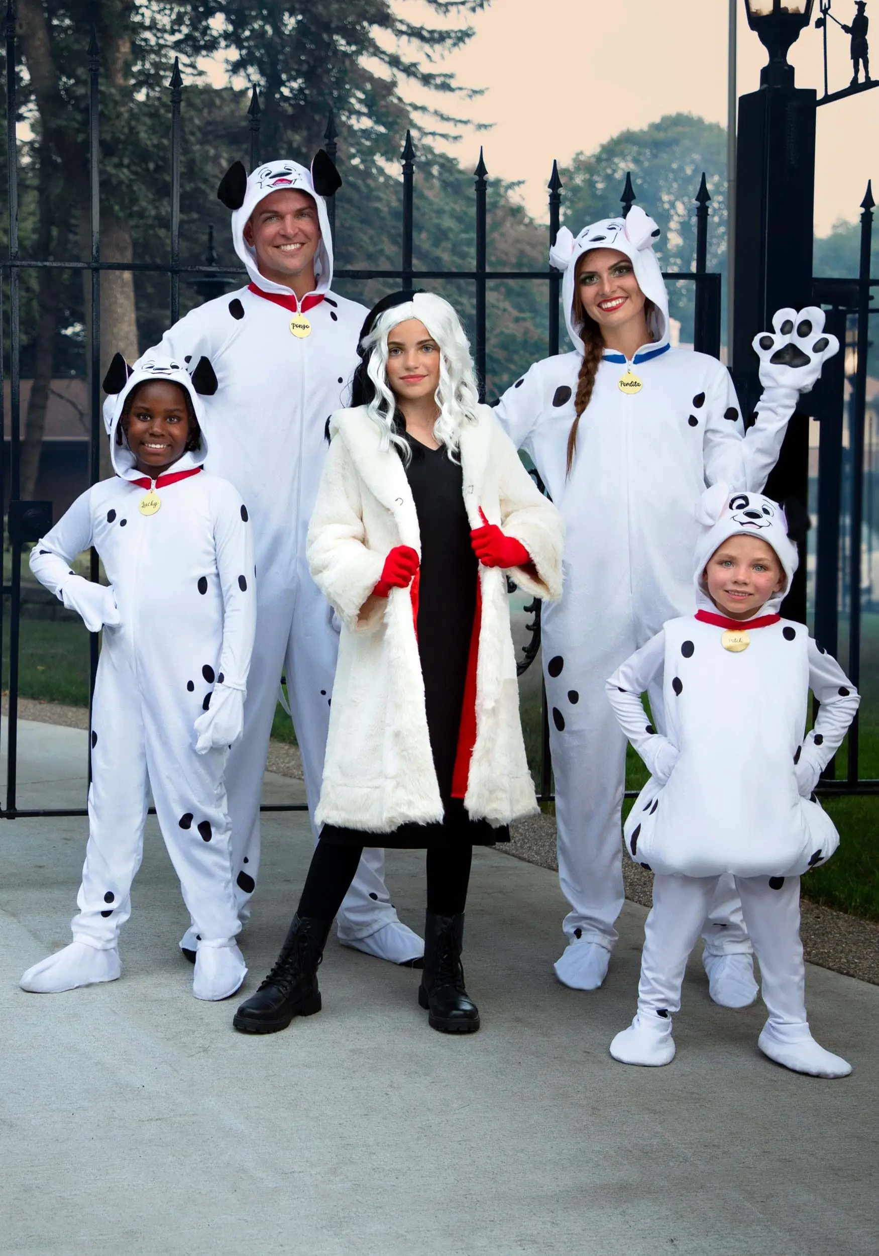 Fun Costumes Dalmatian Costume For Toddlers From Disney's 101 Dalmatians 6 Fun Costumes Dalmatian Costume For Toddlers From Disney's 101 Dalmatians - Image 4